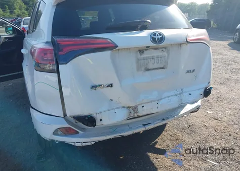 2016 Toyota Rav4 Xle from USA, damaged, VIN 2T3WFREV8GW248407